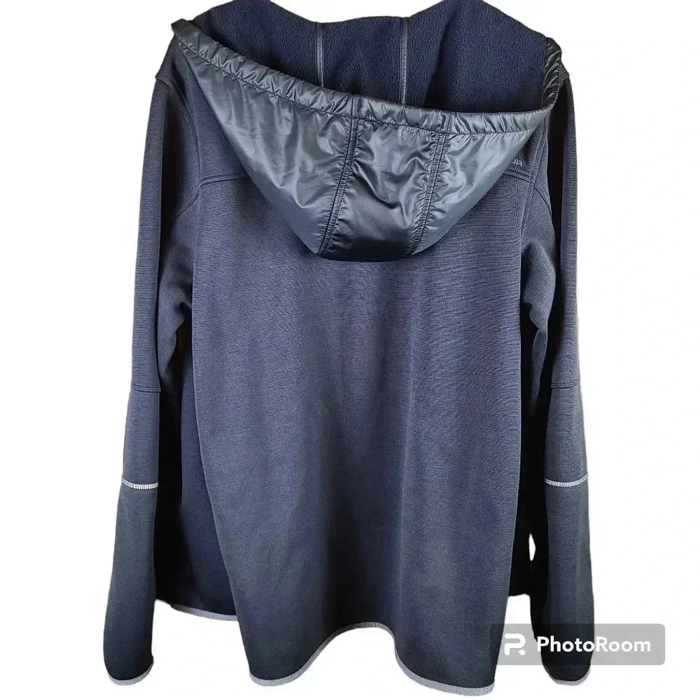 UNDER Armour men's black knit zippered jacket with hood